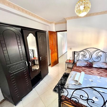 Moderno Apartamento En El Centro , A 3 Min Del Mar II Асила Экстерьер фото