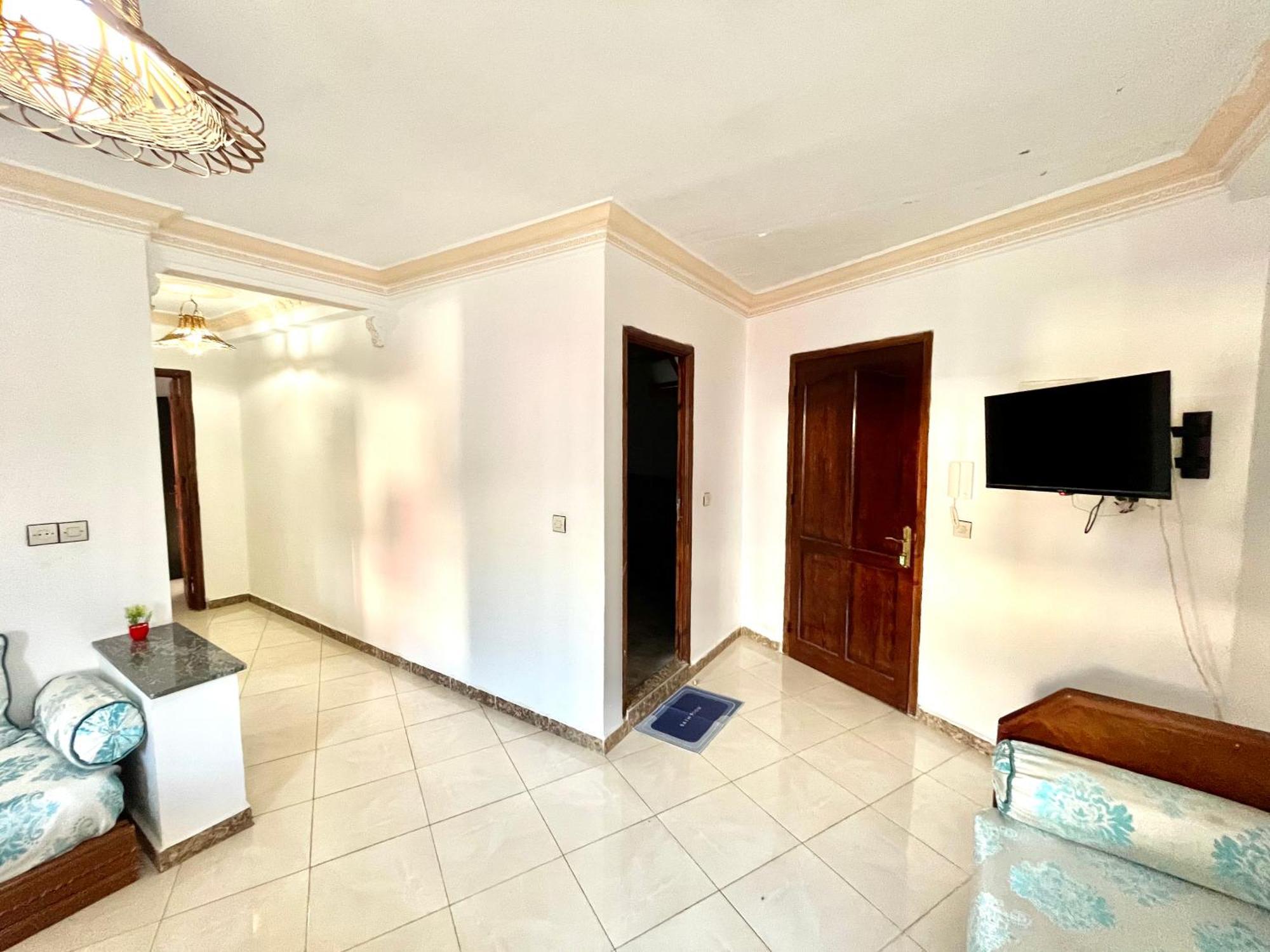 Moderno Apartamento En El Centro , A 3 Min Del Mar II Асила Экстерьер фото